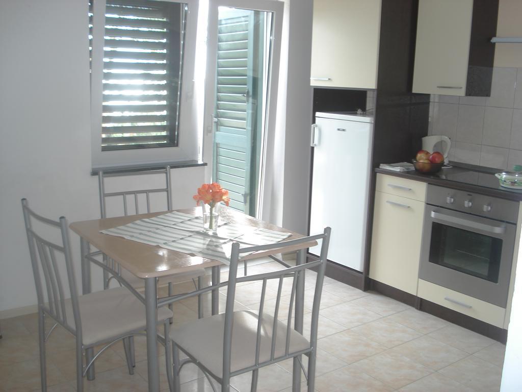 Apartments Smiljana Omis Luaran gambar