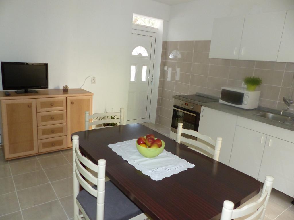 Apartments Smiljana Omis Luaran gambar