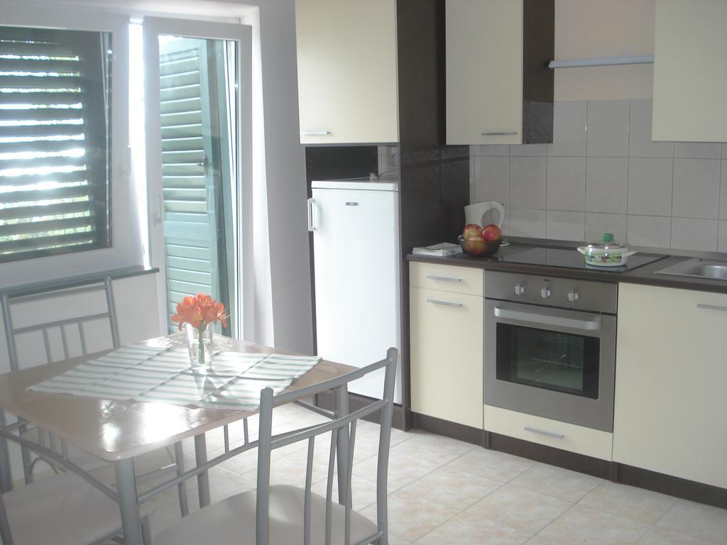Apartments Smiljana Omis Luaran gambar